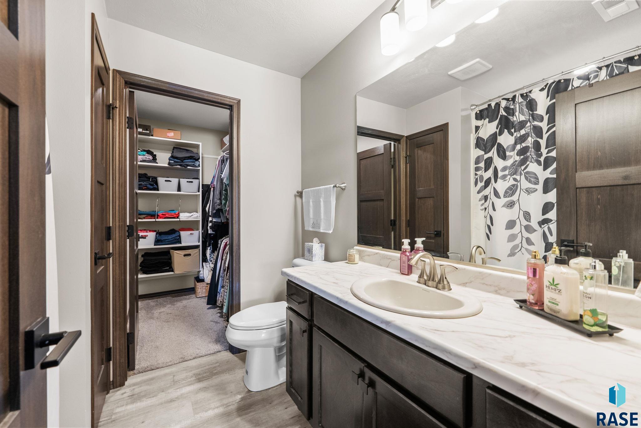 Harrisburg, South Dakota 57032, United States, 2 Bedrooms Bedrooms, ,2 BathroomsBathrooms,Residential,Active,243134