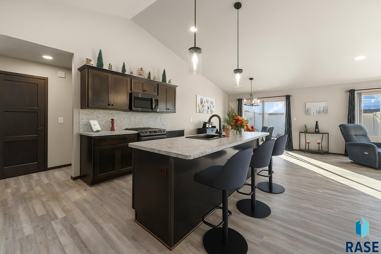 Harrisburg, South Dakota 57032, United States, 2 Bedrooms Bedrooms, ,2 BathroomsBathrooms,Residential,Active,243134