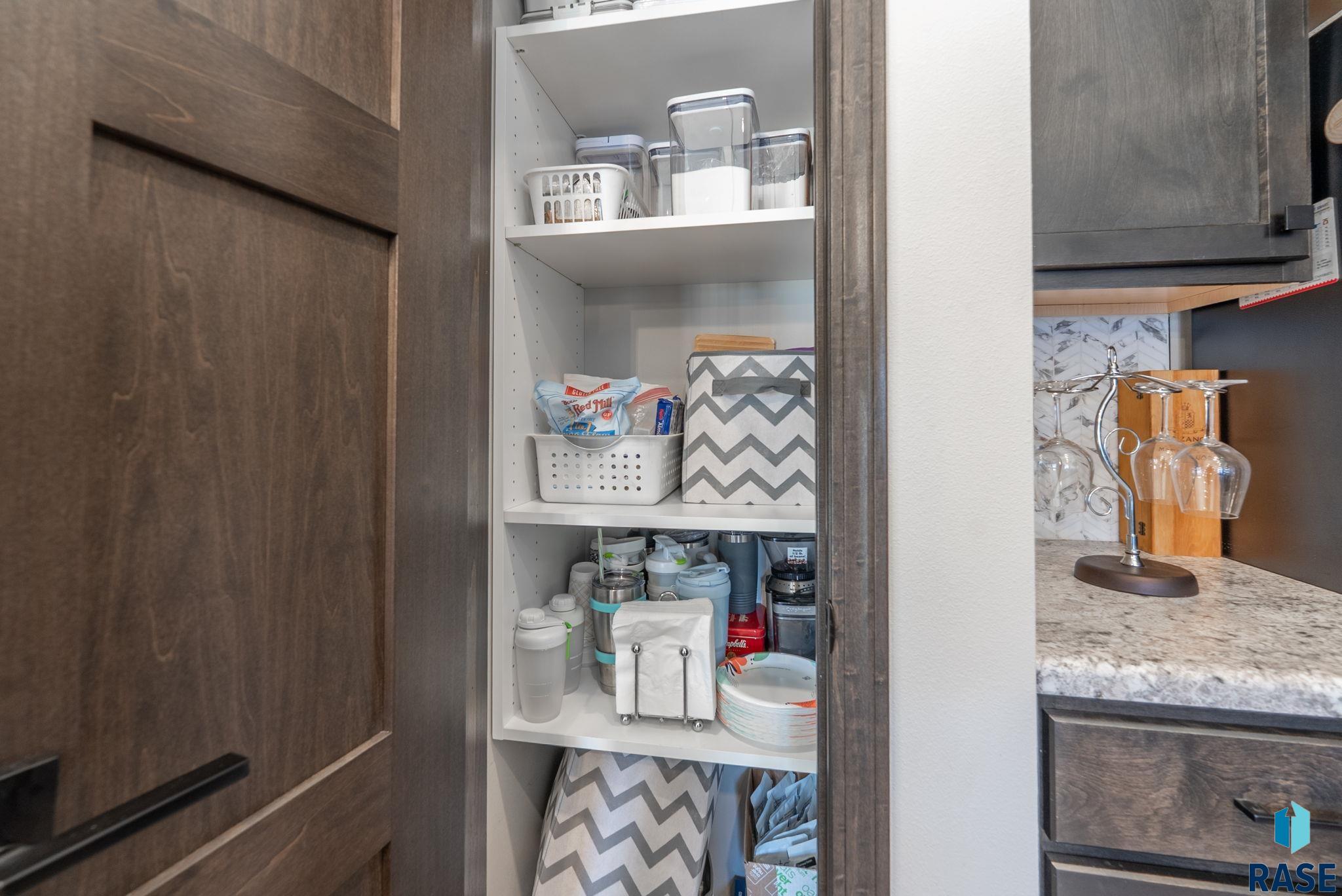 Harrisburg, South Dakota 57032, United States, 2 Bedrooms Bedrooms, ,2 BathroomsBathrooms,Residential,Active,243134