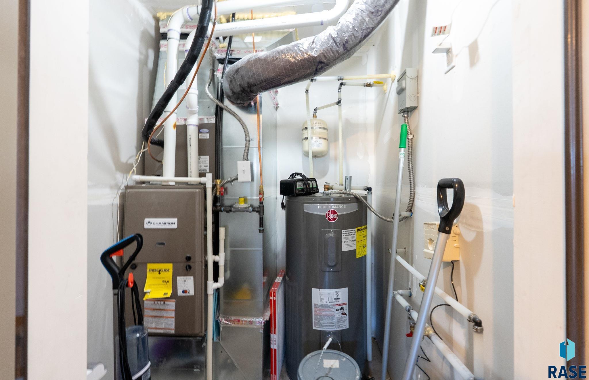 Harrisburg, South Dakota 57032, United States, 2 Bedrooms Bedrooms, ,2 BathroomsBathrooms,Residential,Active,243134