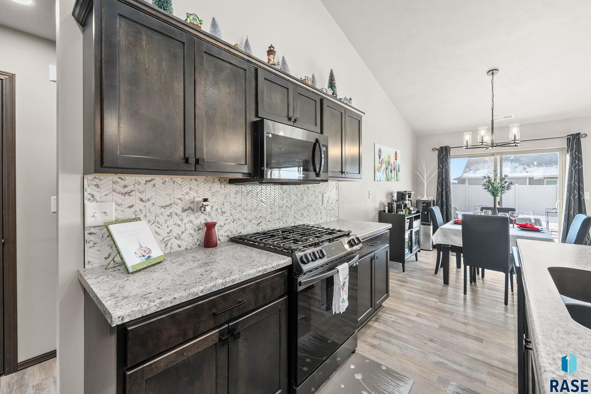 Harrisburg, South Dakota 57032, United States, 2 Bedrooms Bedrooms, ,2 BathroomsBathrooms,Residential,Active,243134