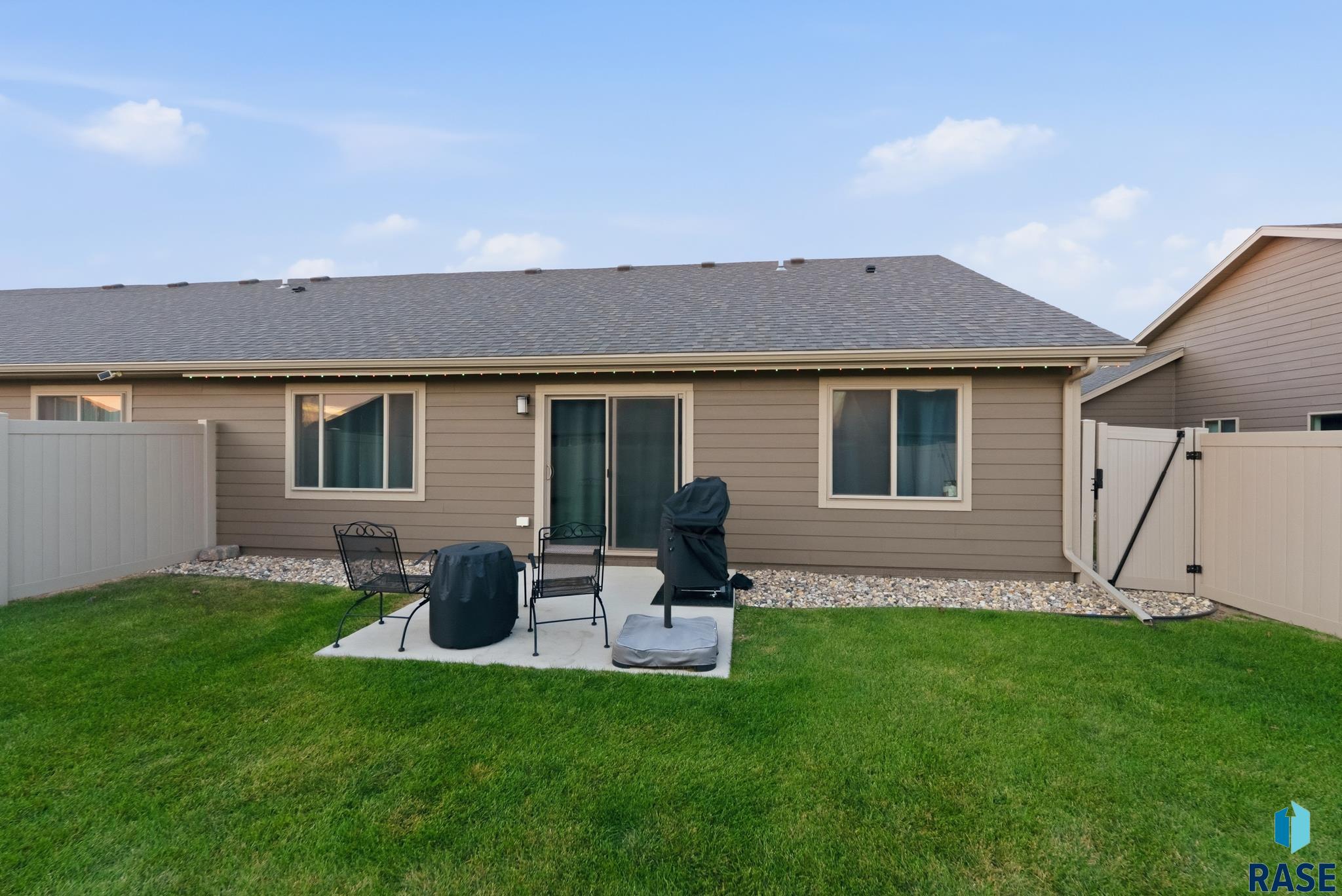 Harrisburg, South Dakota 57032, United States, 2 Bedrooms Bedrooms, ,2 BathroomsBathrooms,Residential,Active,243134