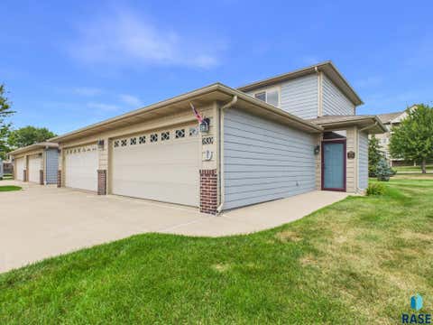 Photo of 6300 S Santa Rosa Cir D #D, Sioux Falls, SD 57108 (MLS # 22606284)