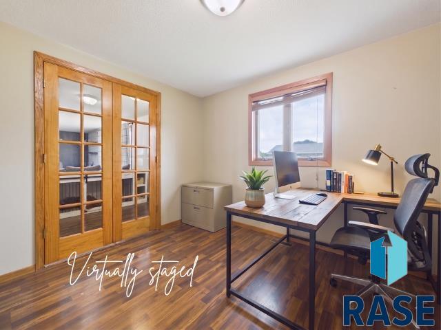 431 Dakota St