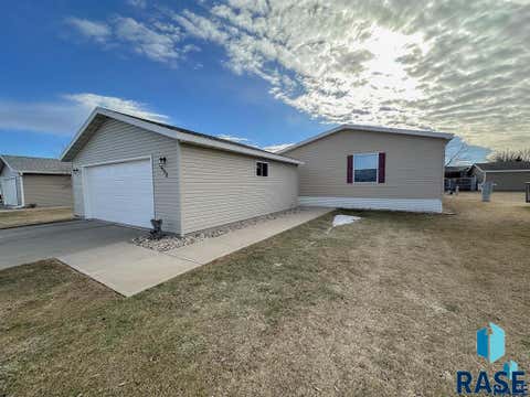 Homes For Sale - 5652 W Meridian Place<br/> Sioux Falls, SD 57106