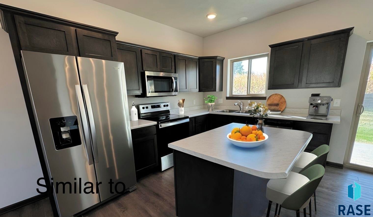 3601 E Siasconset Pl