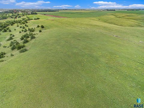 Condo For Sale - Tbd Avenue<br/> Canistota, SD 57012