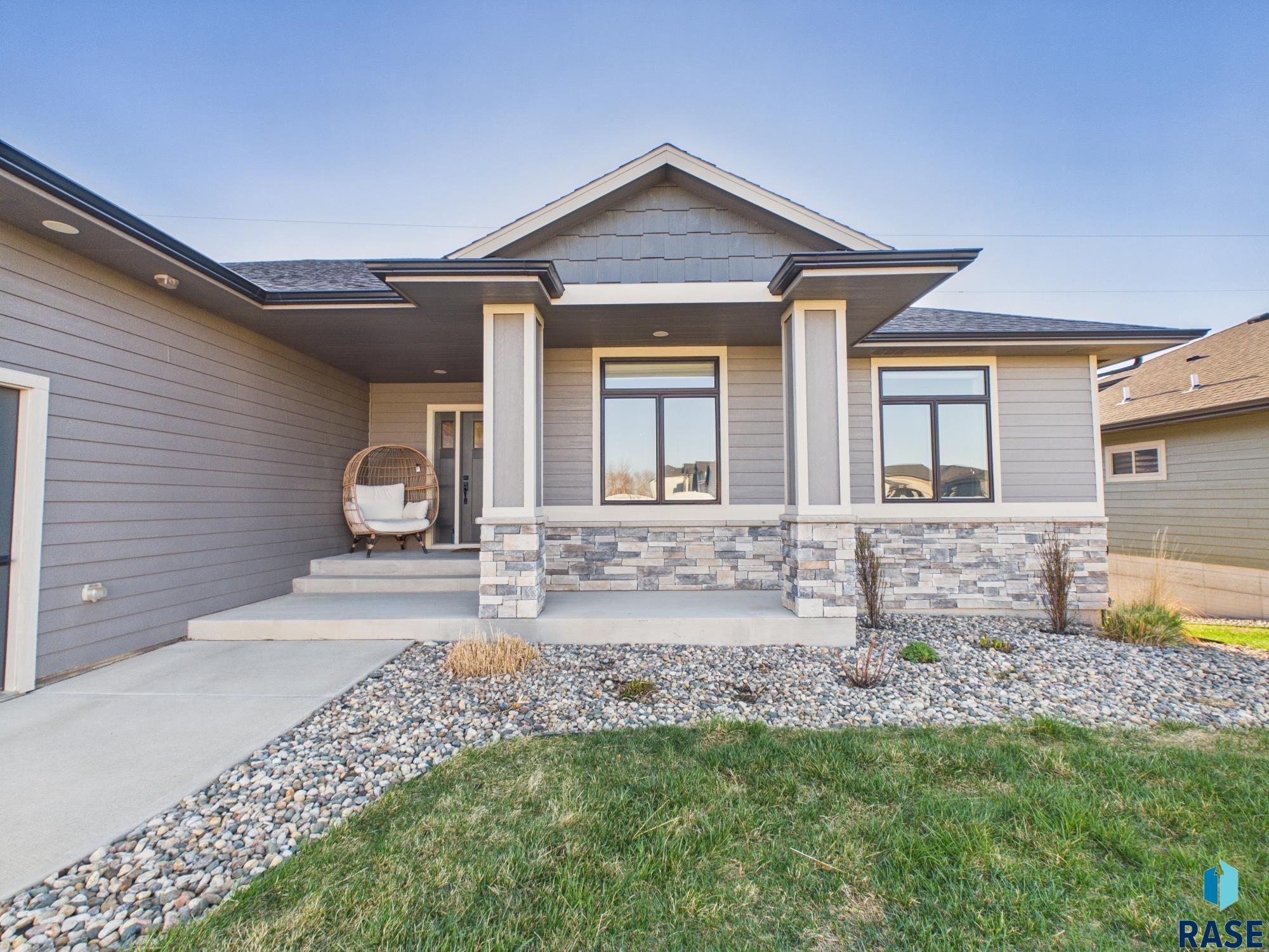 604 N Willow Creek Ave