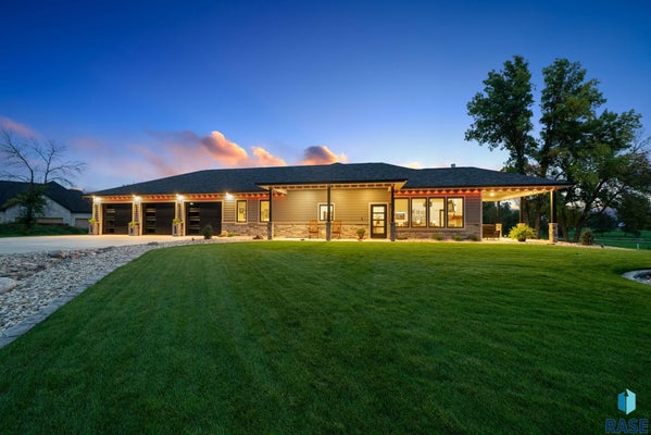 25641 SHERDEAN TRL, RENNER, SD 57055 - Image d8e409dfacf4d09891d92309b37534a4/369336098
