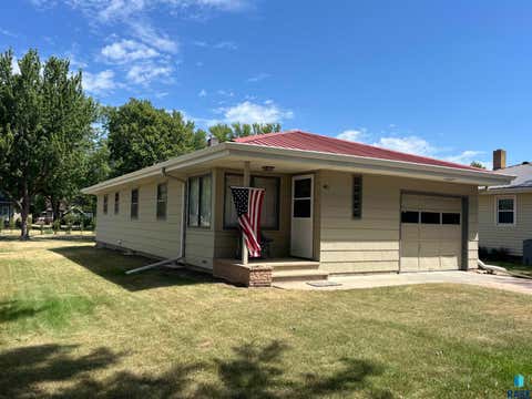 Homes For Sale - 216 E Fourth Street<br/> Freeman, SD 57029
