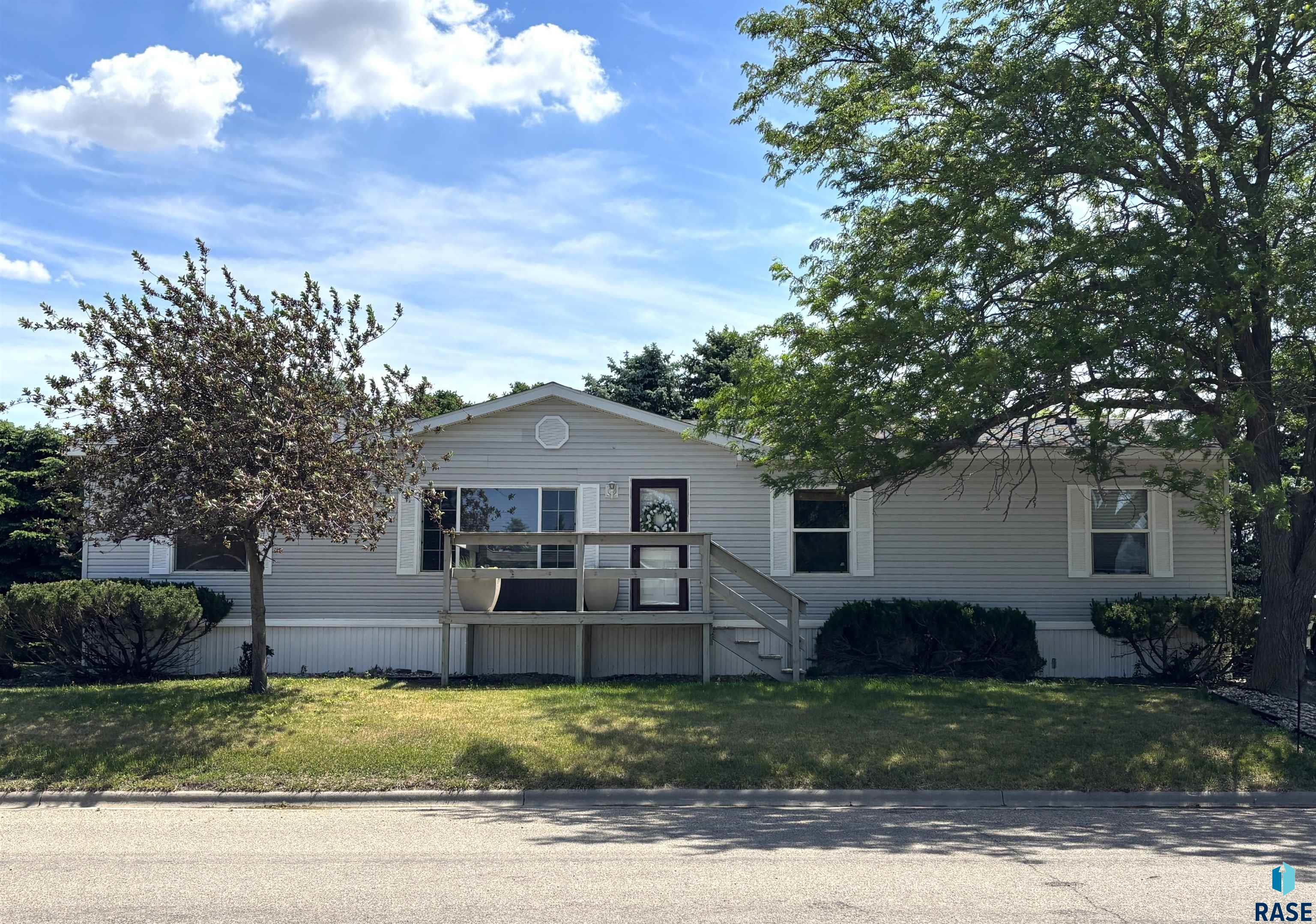 Photo 1 of 43 — 120 W 4th Ave, Miller, SD 57362