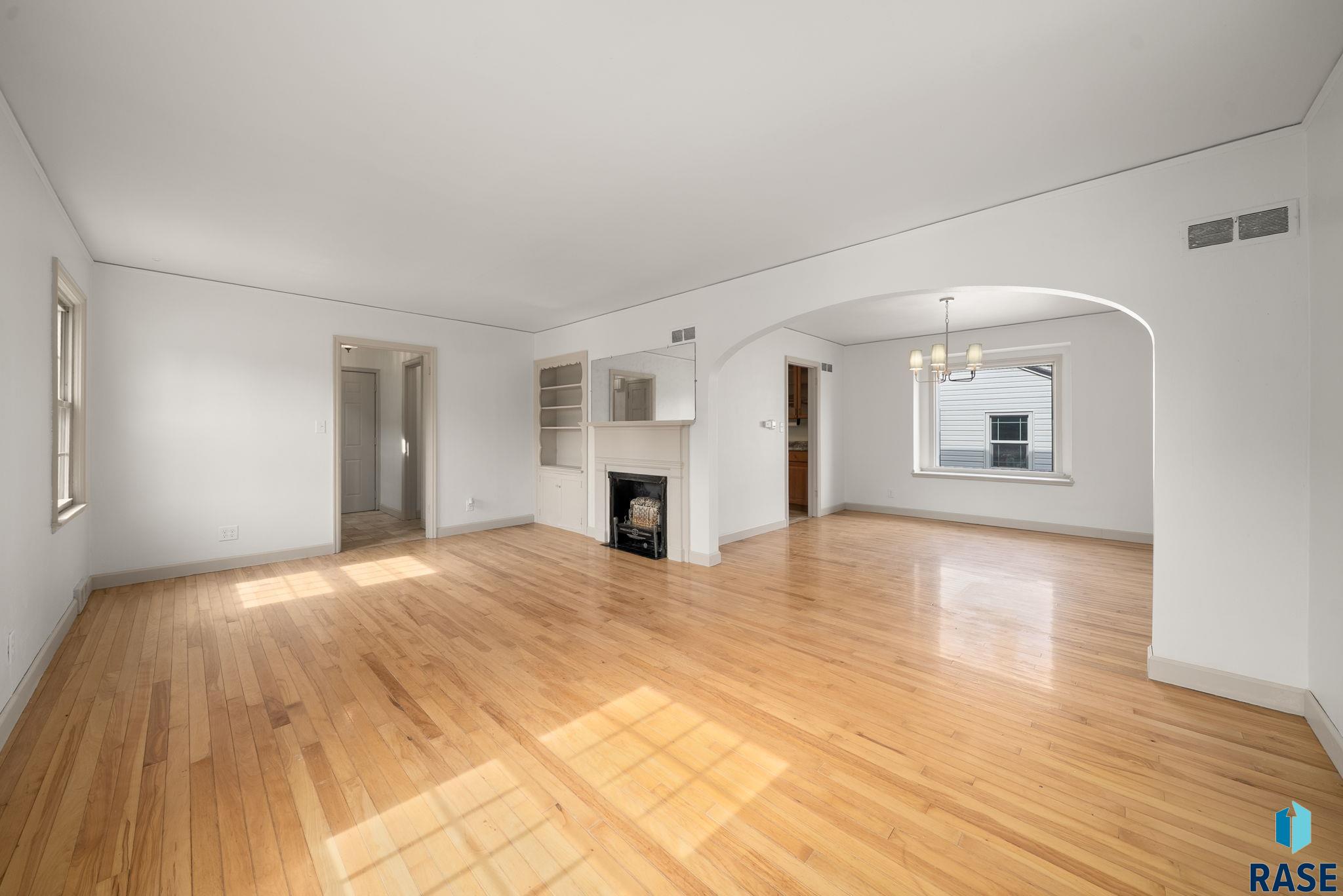 Sioux Falls, South Dakota 57104, United States, 3 Bedrooms Bedrooms, ,2 BathroomsBathrooms,Residential,Active,256505