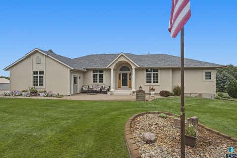 Homes For Sale - 47588 255th Street<br/> Renner, SD 57055
