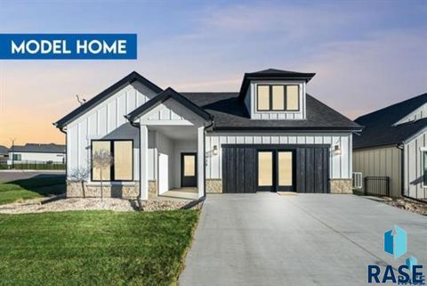 Photo of 1628 N Rosemary Ave, Sioux Falls, SD 57110 (MLS # 22508751)