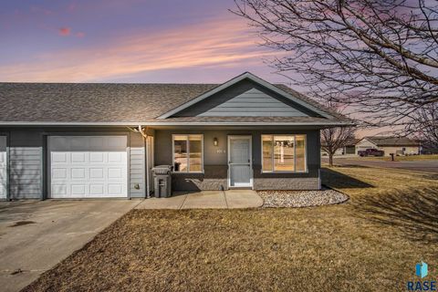 Homes For Sale - 401 S Main Avenue<br/> Garretson, SD 57030