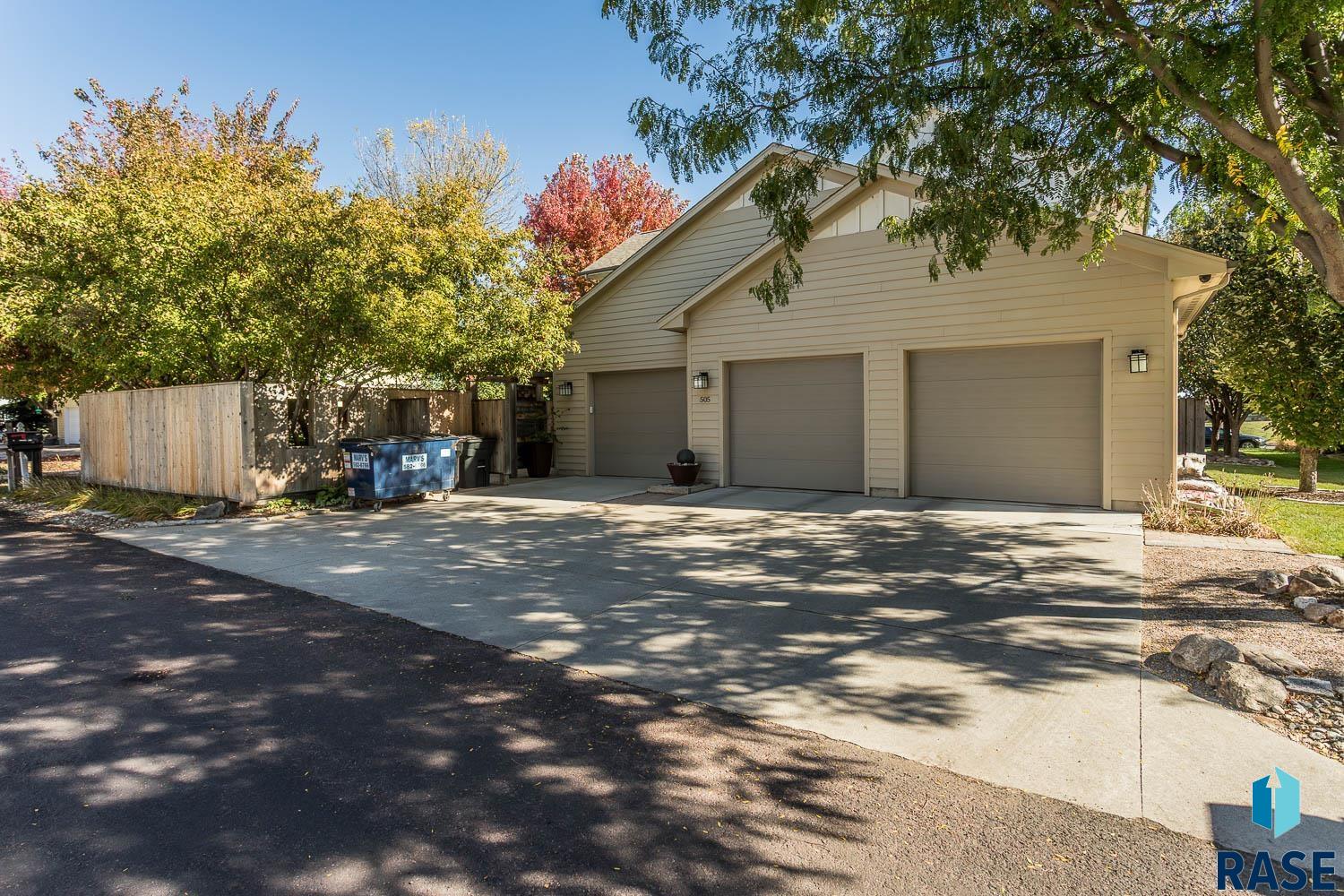505 N Pasque Flower Trl