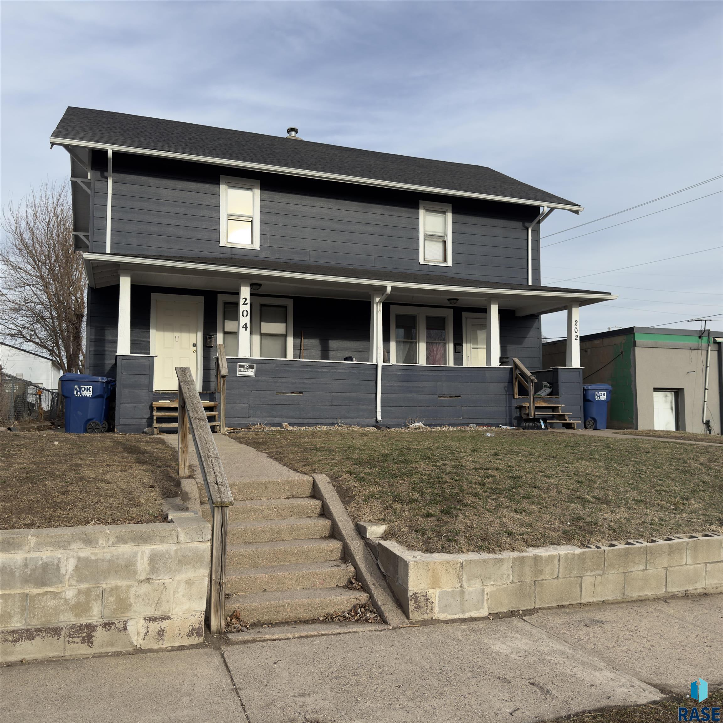 Photo 1 of 21 — 202 N French Ave, Sioux Falls, SD 57103
