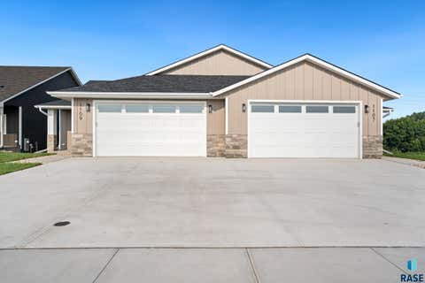 Multifamily For Sale - 1107 S Foss Avenue<br/> Sioux Falls, SD 57110