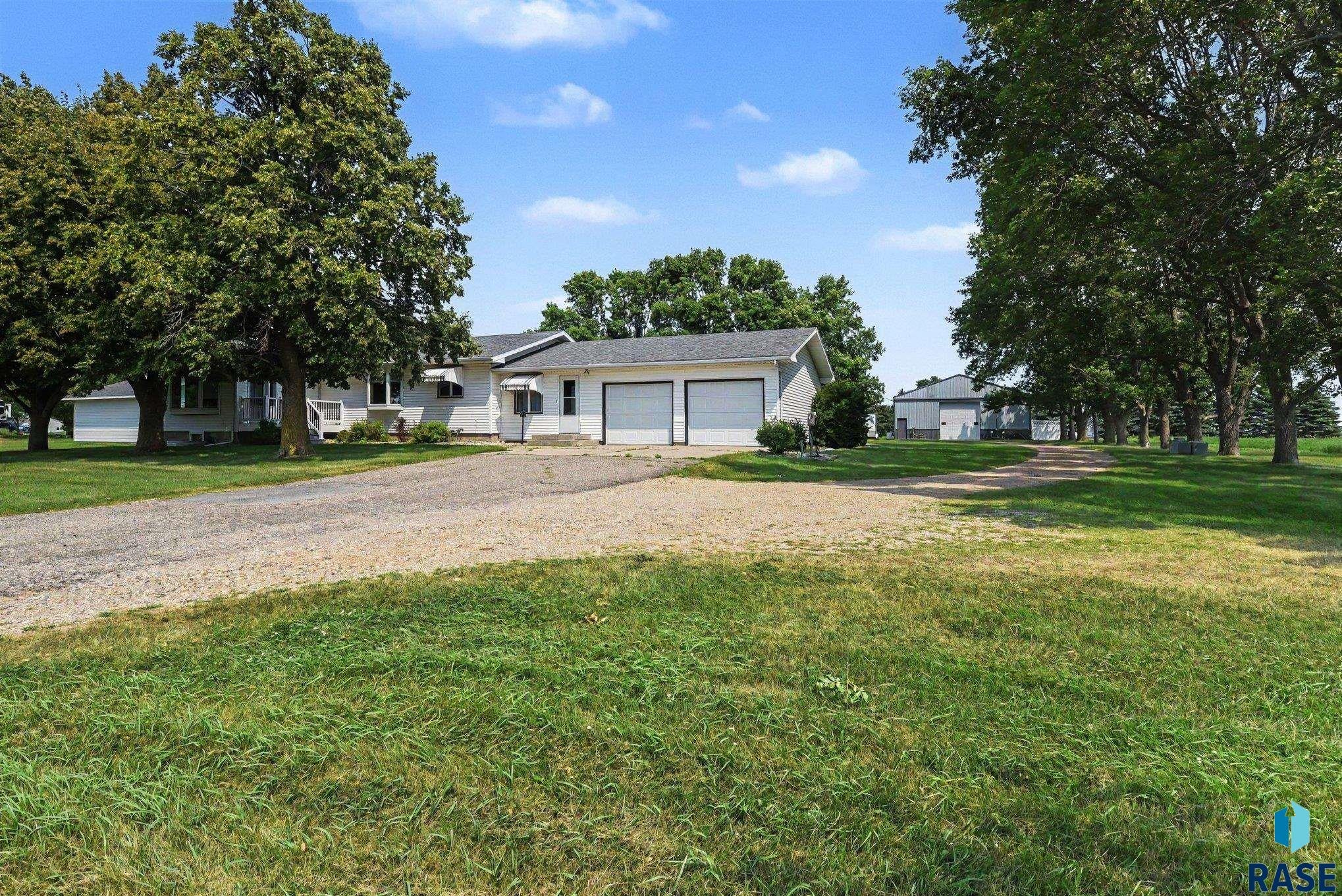 520 S Pleasant Ave