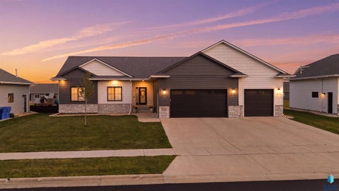Homes For Sale - 2301 E Mary Moore Drive<br/> Tea, SD 57064