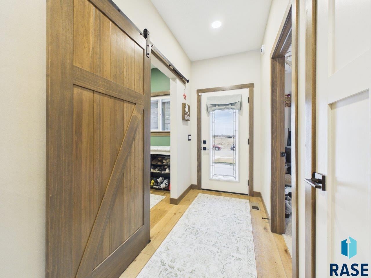 815 Yuzina Ave
