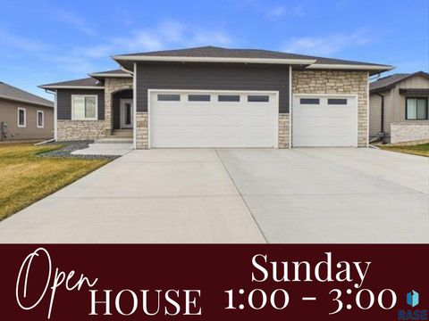 Photo of 815 Yuzina Ave, Harrisburg, SD 57032 (MLS # 22602241)