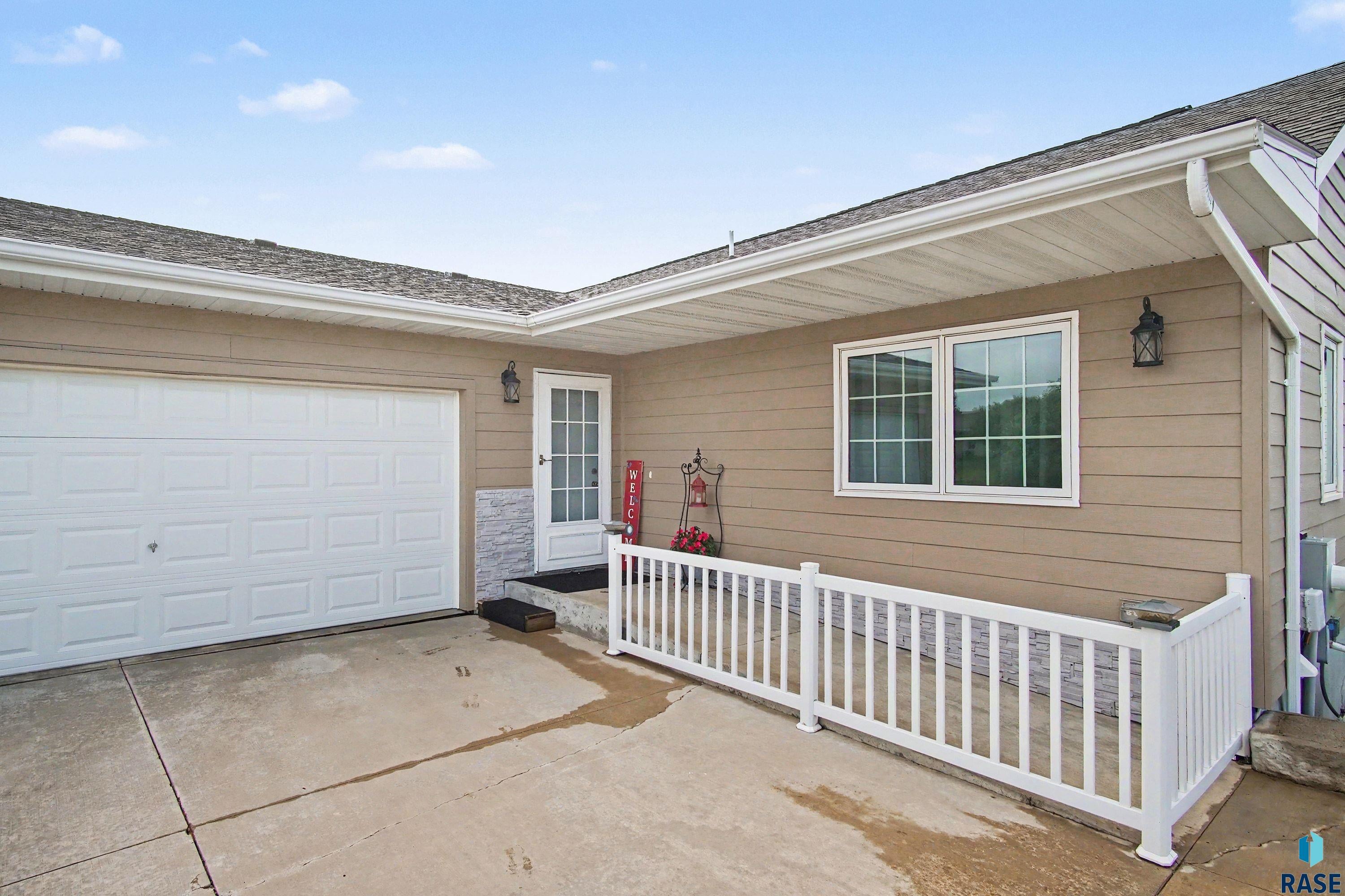 411 Cypress Cir