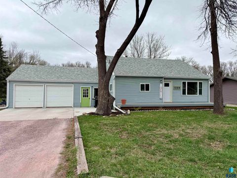 500 E Willow St Harrisburg SD 57032