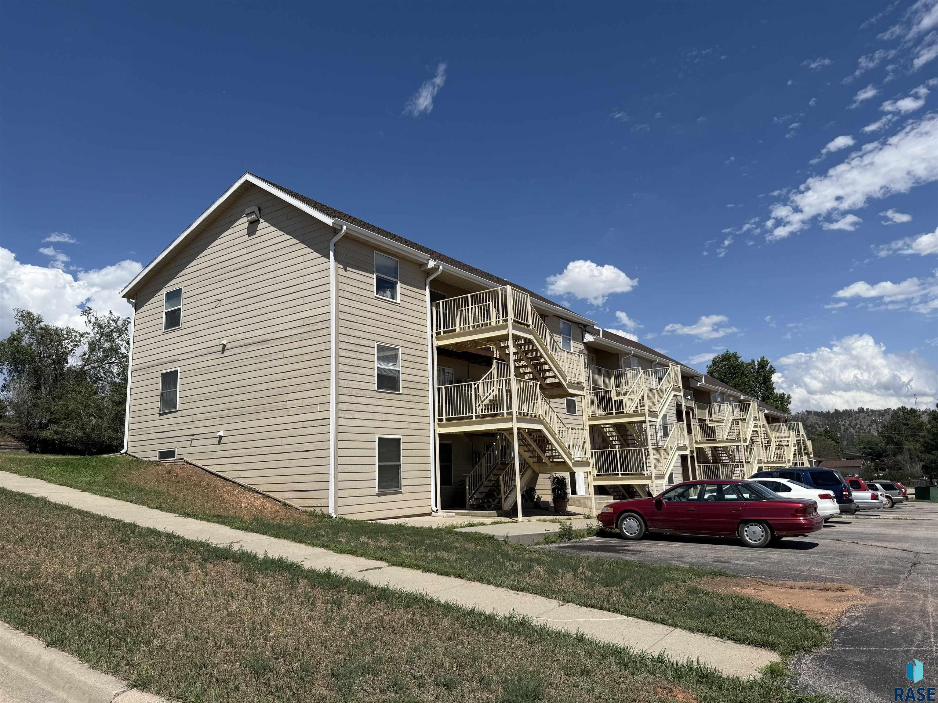 1601 Evanston Ave