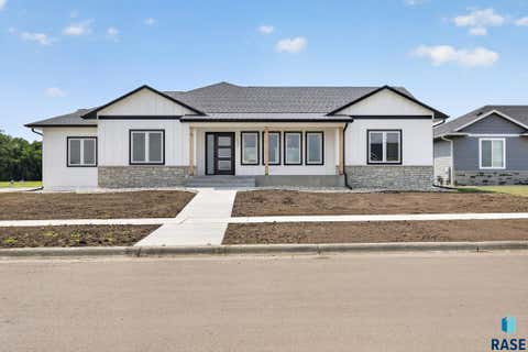Photo of 151 Mydland Cir, Harrisburg, SD 57032 (MLS # 22606201)