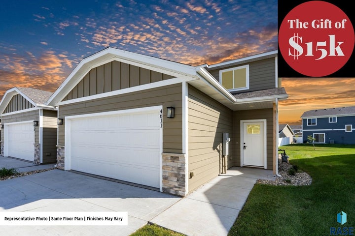 Photo 1 of 44 — 4617 E Whisper Ridge Pl, Sioux Falls, SD 57108