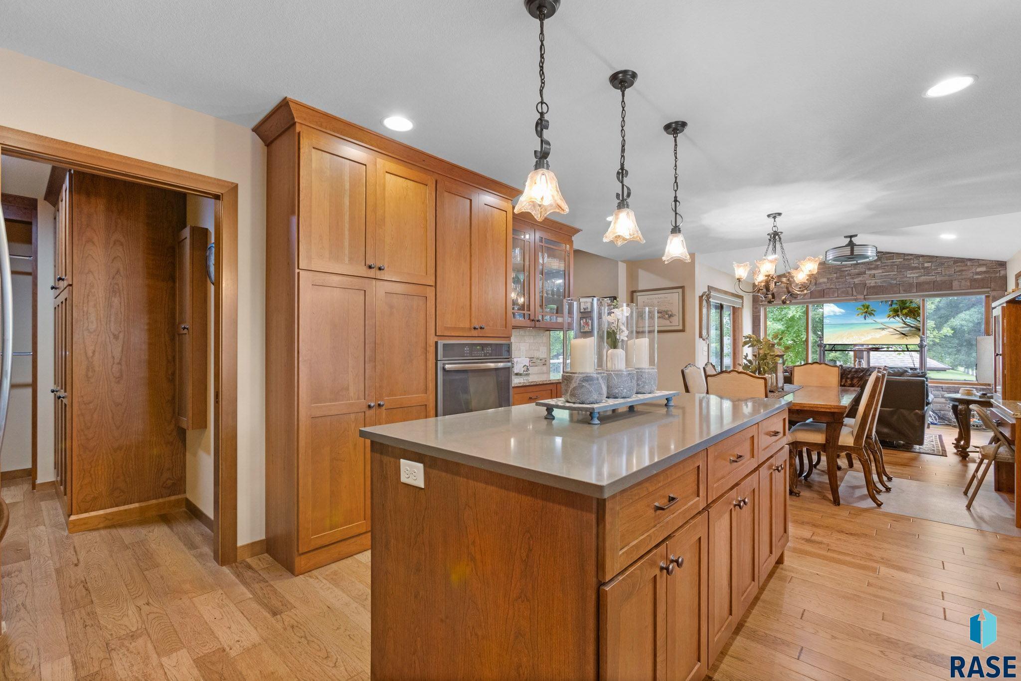 3738 E Fox Run Pl