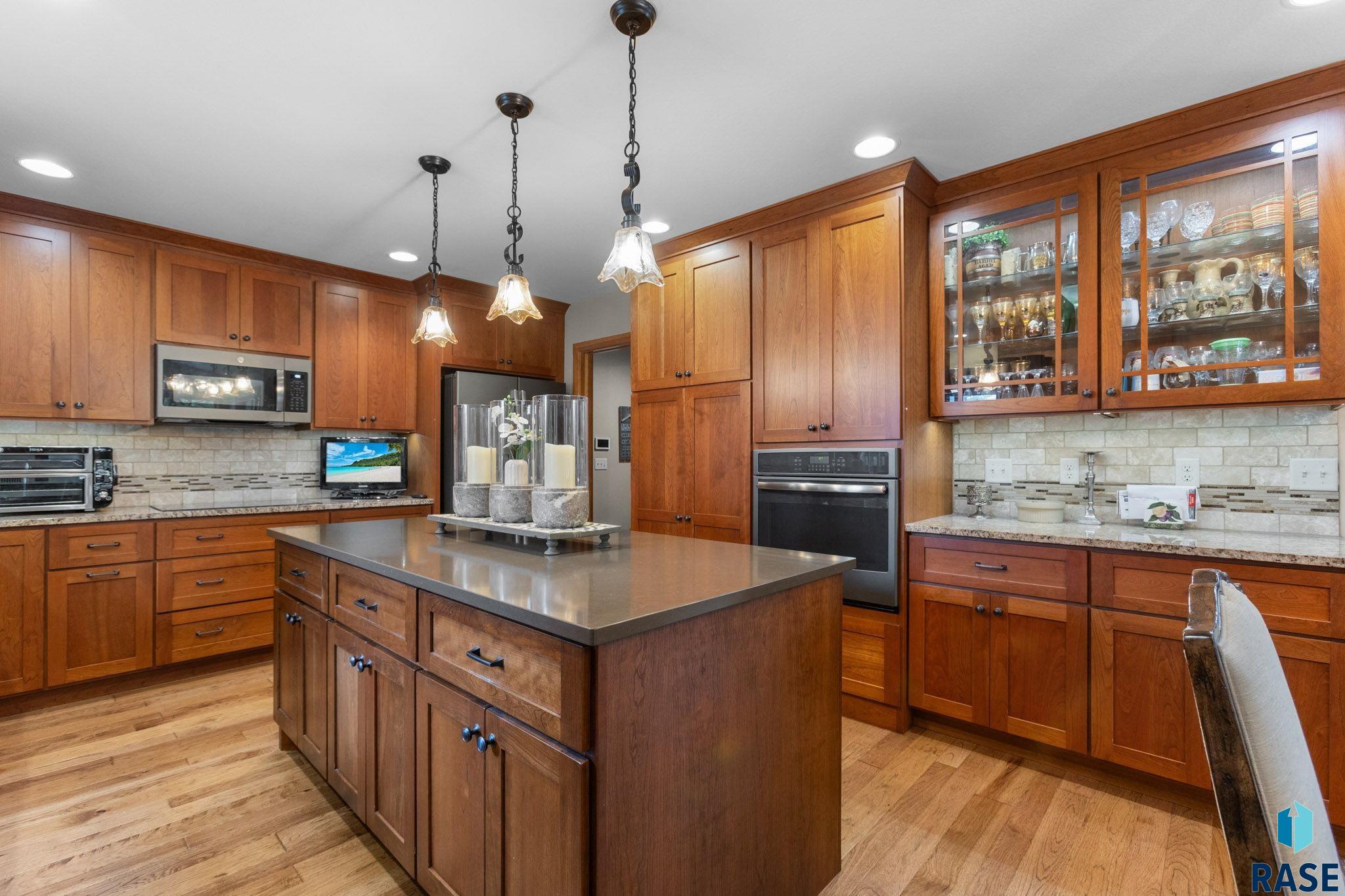 3738 E Fox Run Pl
