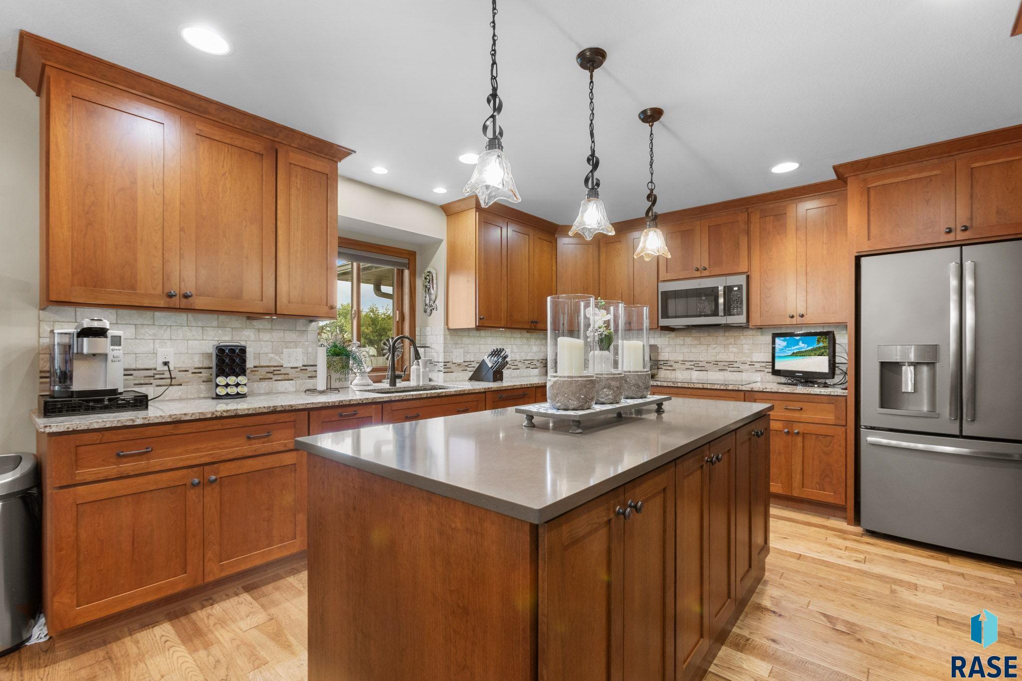 3738 E Fox Run Pl