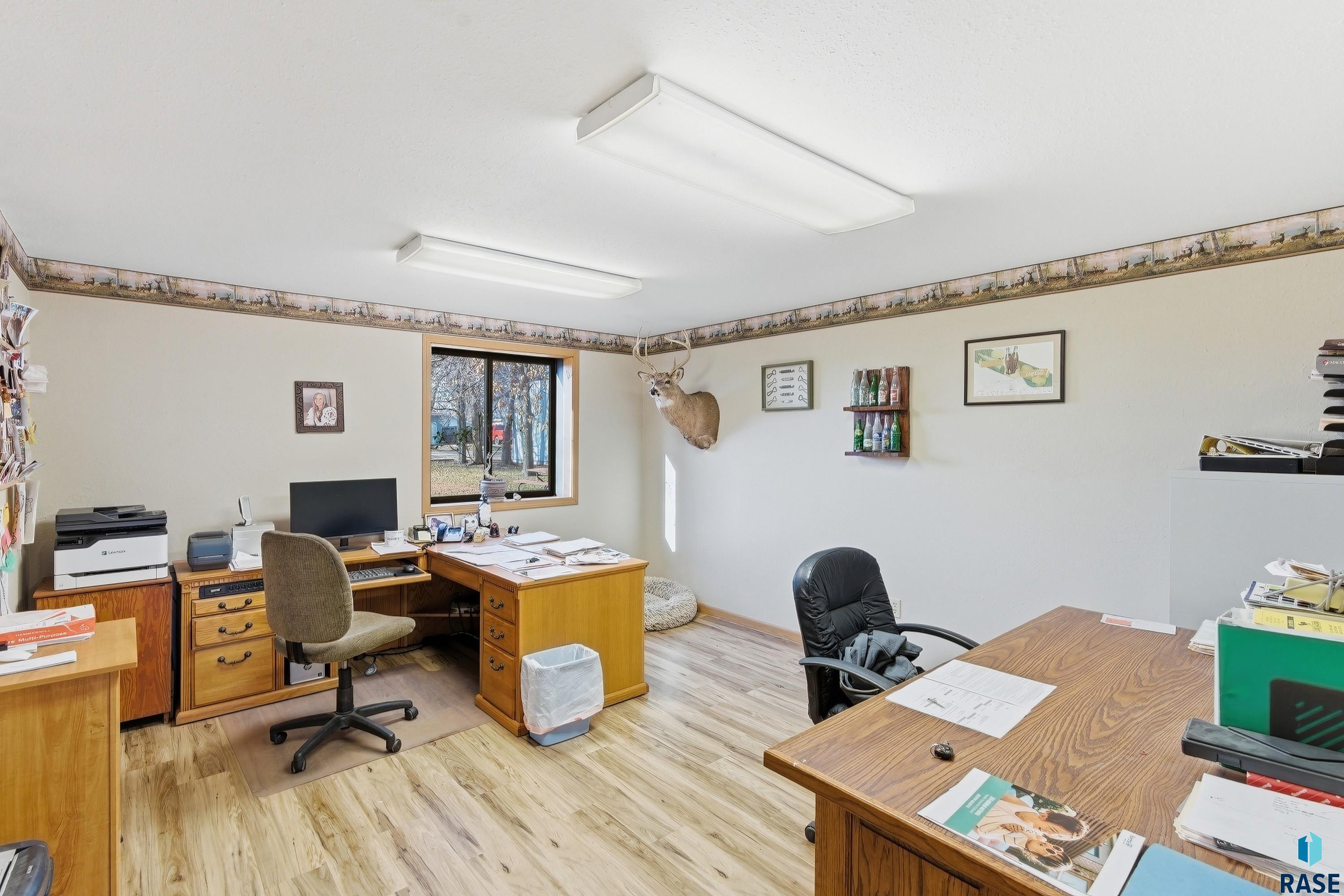 Tyndall, South Dakota 57066, United States, ,Commercial,Active,247587