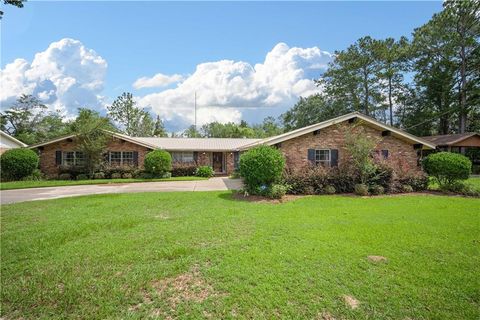 Photo of 240 Baratara Drive E, Mobile, AL 36611 (MLS # 7795904)