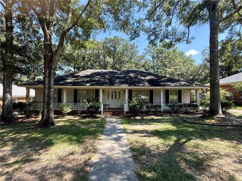 Photo of 2617 Sedgefield Place, Mobile, AL 36693 (MLS # 7852682)
