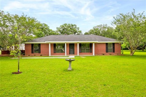 Photo of 42150 Carlee Lane, Bay Minette, AL 36507 (MLS # 7745723)
