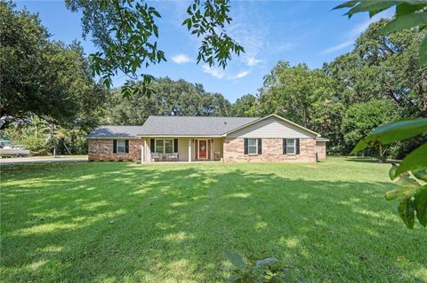Photo of 10615 Yucca Drive E, Theodore, AL 36582 (MLS # 7646446) Photo of 10615 Yucca Drive E, Theodore, AL 36582 (MLS # 7646446)