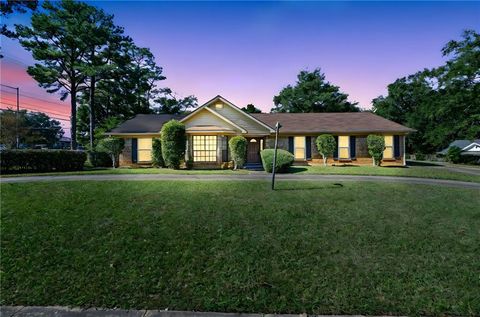 Photo of 624 Highland Woods Drive E, Mobile, AL 36608 (MLS # 7677731)