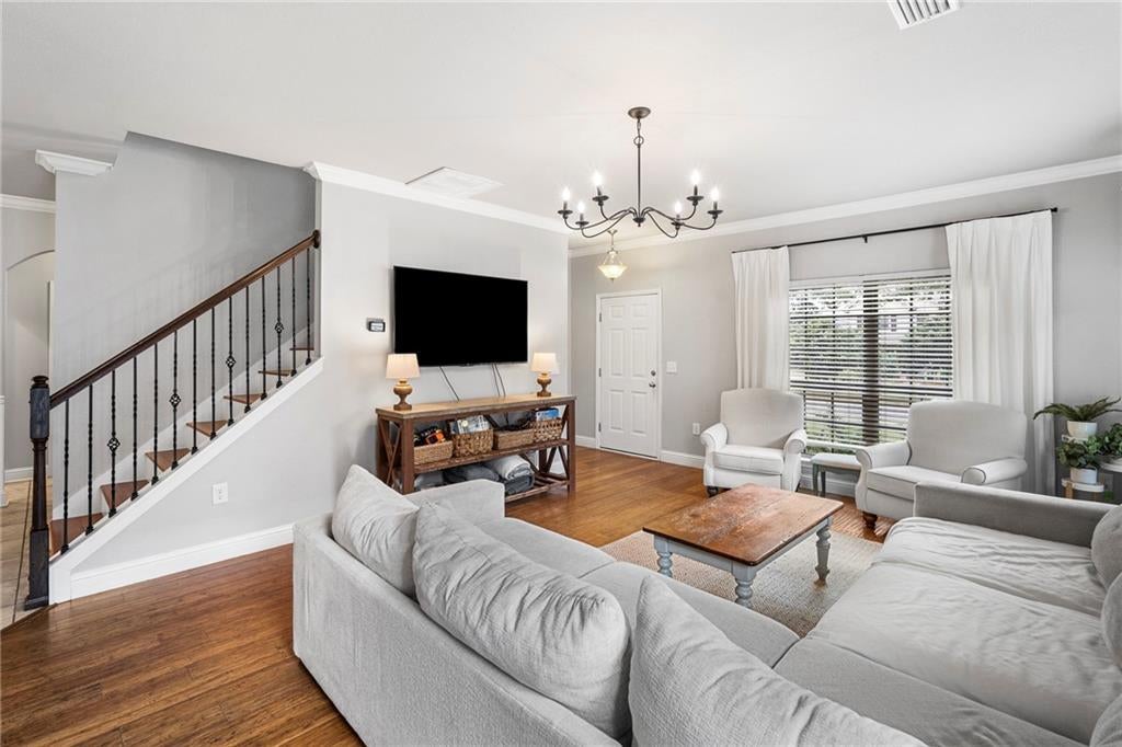 248 Hawthorne Circle - Photo 4
