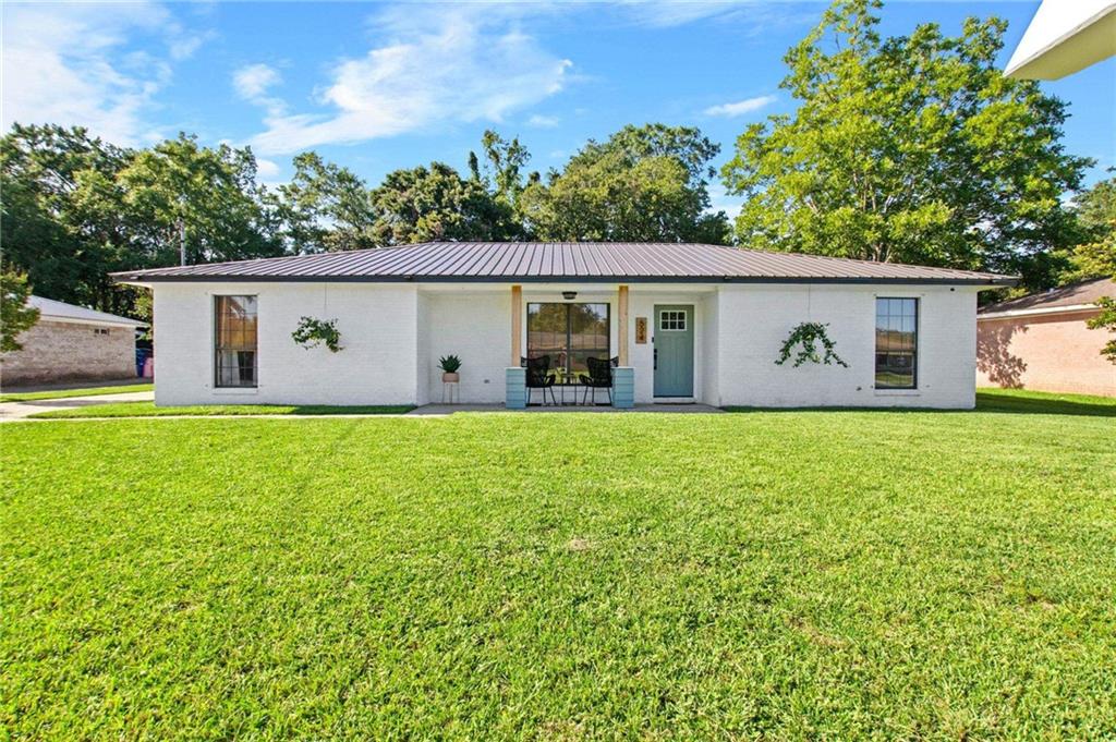 Photo 1 of 37 — 524 Ariel Avenue, Foley, AL 36535