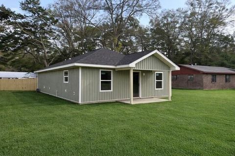 Photo of 1517 Stewart Road, Mobile, AL 36605 (MLS # 7693763)