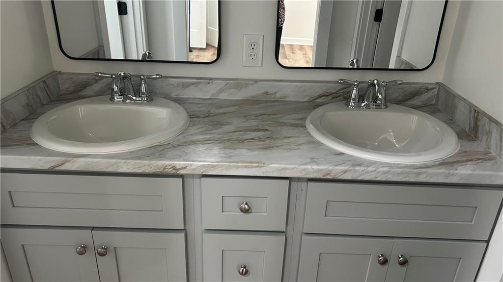 411 Bay Shore Avenue - Photo 4