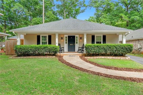 Photo of 867 Briar Court W, Mobile, AL 36609 (MLS # 7756873)