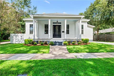 Photo of 201 Grand Boulevard, Mobile, AL 36607 (MLS # 7810486)