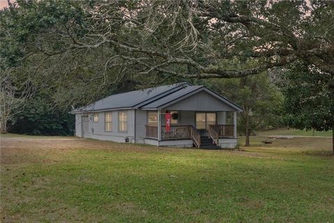 Photo of 30382 Wayside Drive, Spanish Fort, AL 36527 (MLS # 7694025)