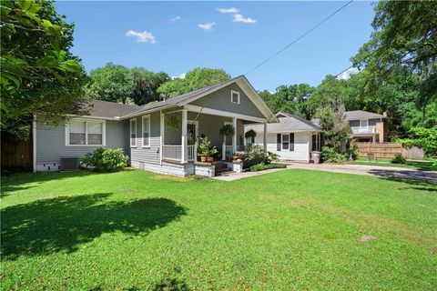 Photo of 2511 Myrtle Street, Mobile, AL 36607 (MLS # 7770208)