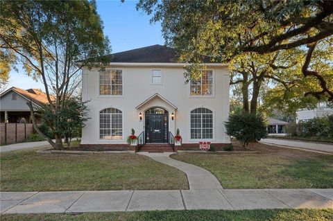 Photo of 1825 Springhill Avenue, Mobile, AL 36607 (MLS # 7696461)