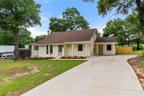 Photo of 3760 Hickory Drive, Saraland, AL 36571 (MLS # 7812749)